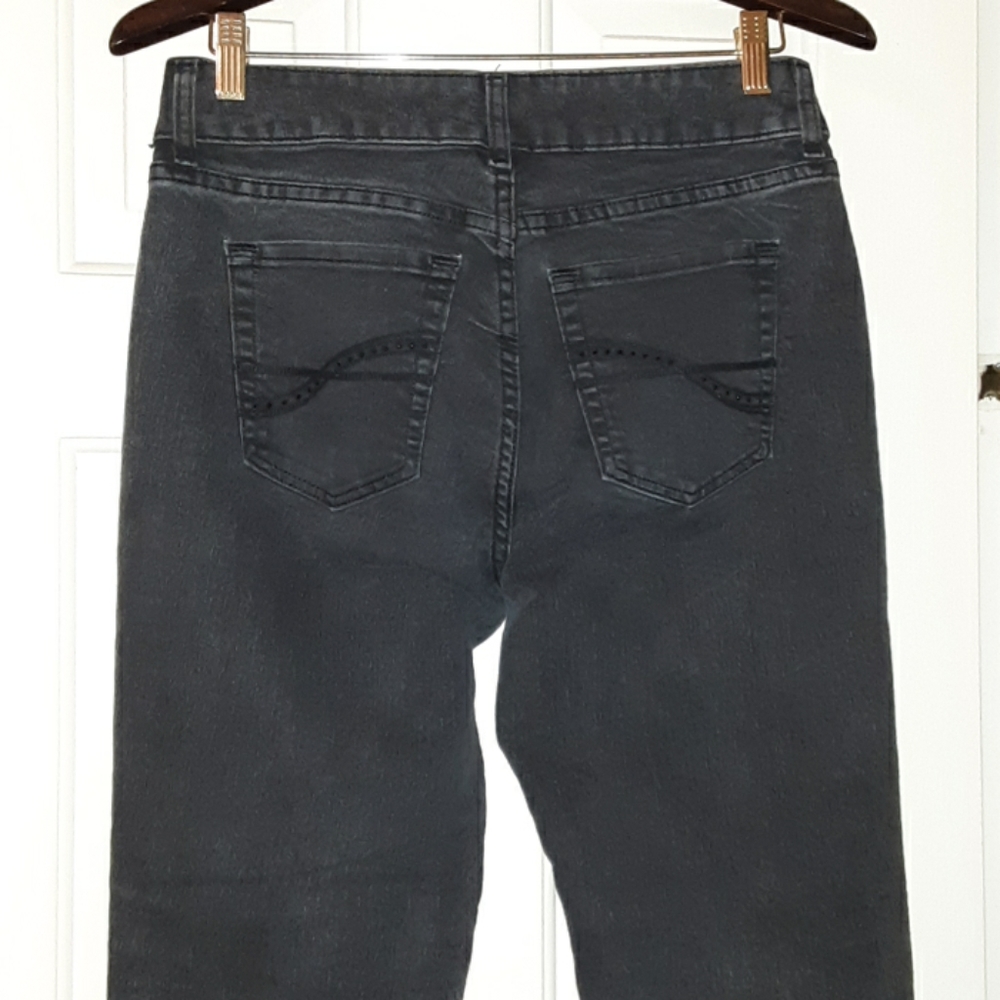 Lee Riders - Picture 3 of 8